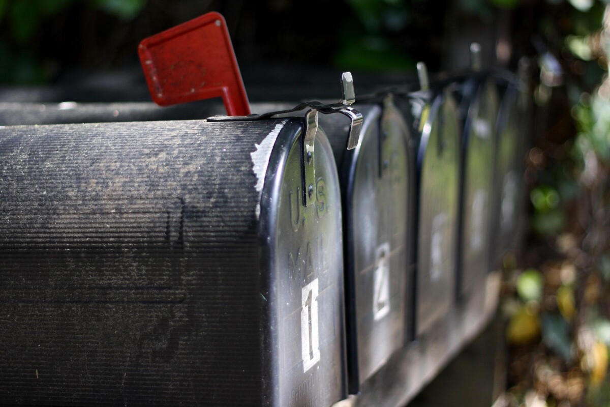 Informed mail delivery
